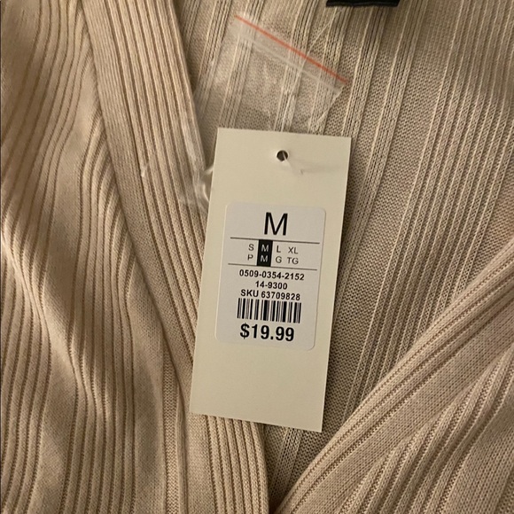 BUNDLE Two Charlotte Russe Sweater Crop Tops - Picture 5 of 7